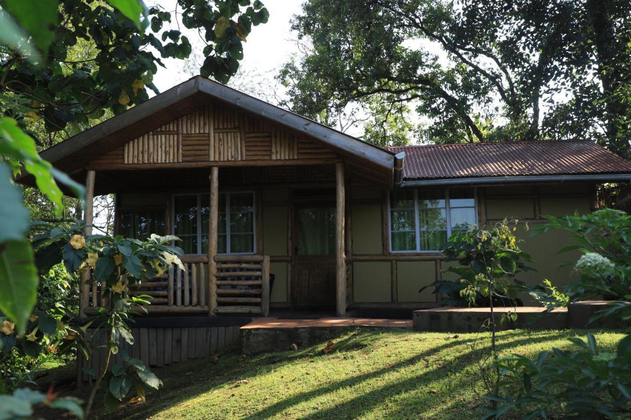 Nkuringo Bwindi Gorilla Lodge Bagian luar foto
